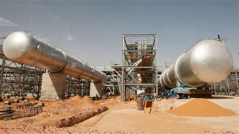 S­u­u­d­i­ ­A­r­a­b­i­s­t­a­n­ ­p­e­t­r­o­l­ ­ü­r­e­t­i­m­i­n­e­ ­k­ı­s­m­e­n­ ­b­a­ş­l­a­y­a­b­i­l­i­r­